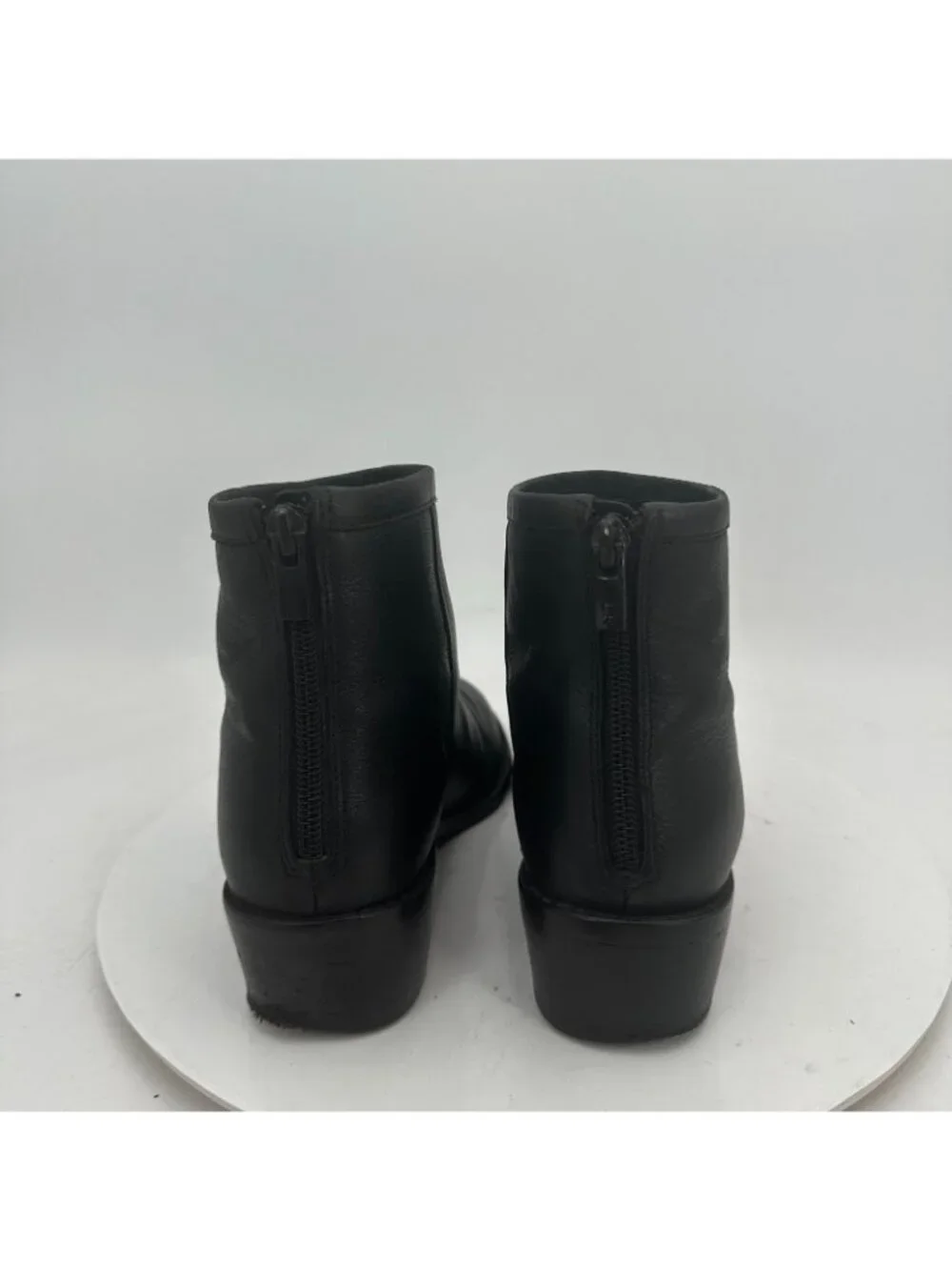 Loeffler Randall Women Size 7.5B Black Leather Back Zip Ankle Low Heel Boot - Picture 5 of 11